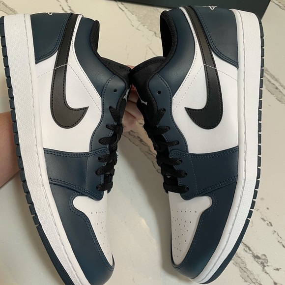 Air Jordan 1 Low Men’s size 13 - Picture 7 of 10